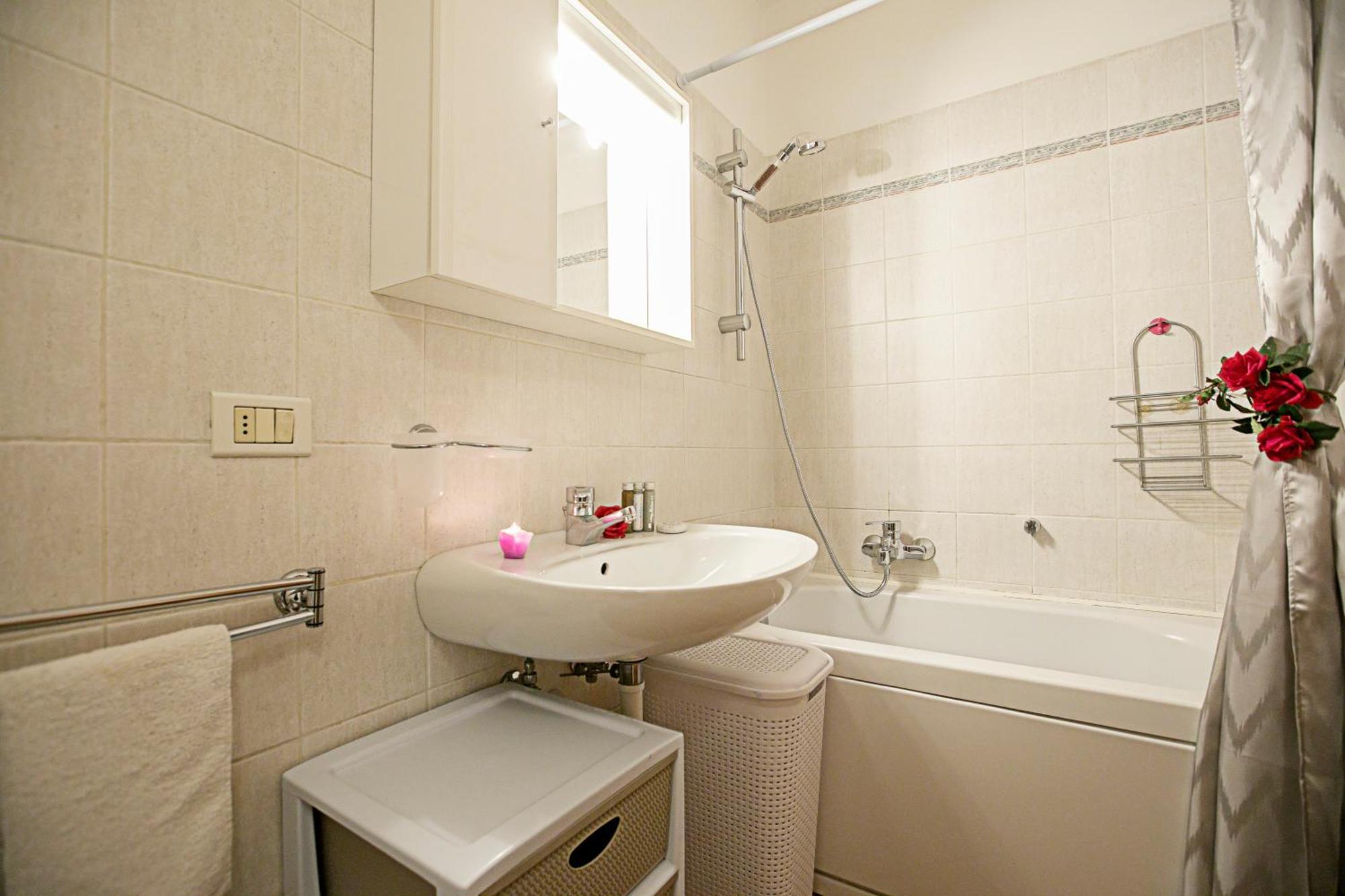 Appartamento Centro Storico Riva 2 - Happy Rentals Exterior photo