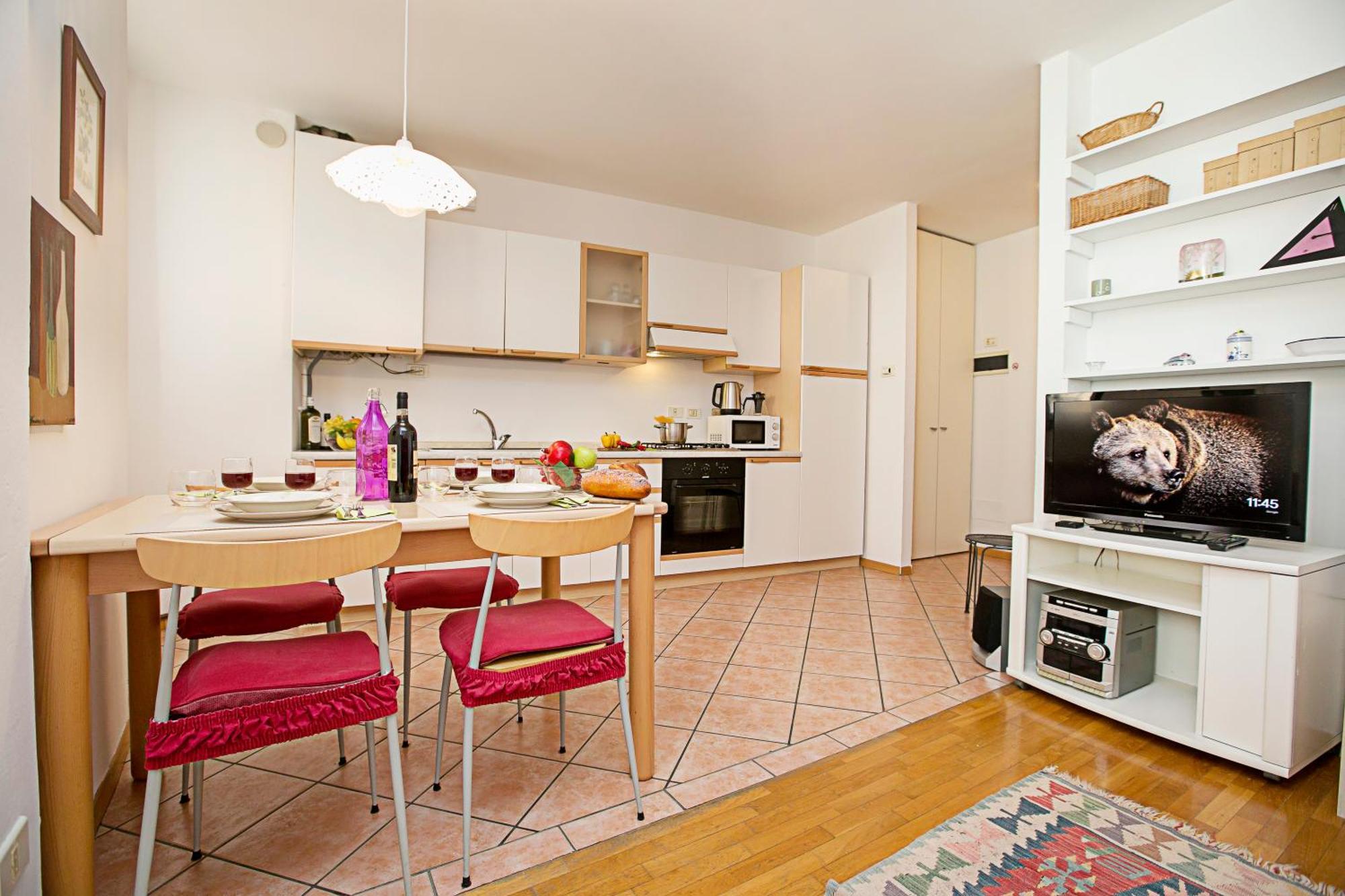 Appartamento Centro Storico Riva 2 - Happy Rentals Exterior photo
